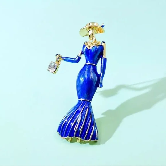 Beautiful Lady Dress Brooch - Picture 4 of 5